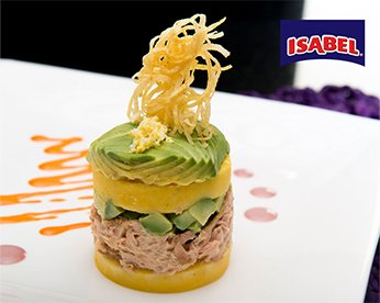 CAUSA DE ATUN Y AGUACATE